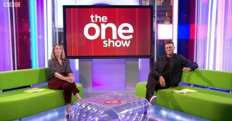 Он появился на шоу The One Show вместе с Алексом Джонсом.