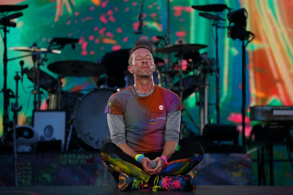 Следующим летом Coldplay выступит перед почти миллионом человек на стадионе «Уэмбли».