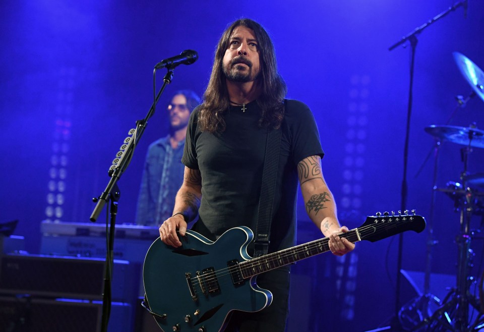 Дэйв Грол из Foo Fighters выступает на iHeartRadio ALTer EG 2021