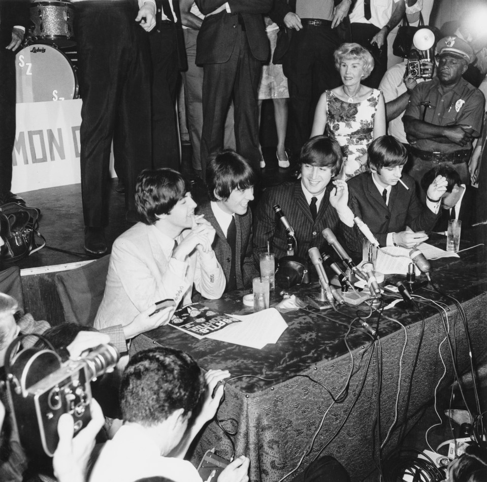 Новый документальный фильм расскажет о том, как The Beatles покорили Америку, и покажет ранее не публиковавшиеся кадры ливерпульской четверки